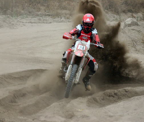 24hr Glen Helen '04